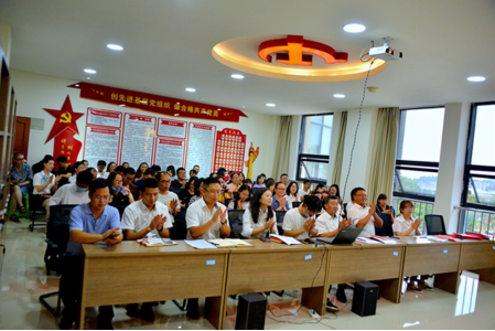 云大附中网络稿件审表-专题组织生活会-2020.7.1205.png